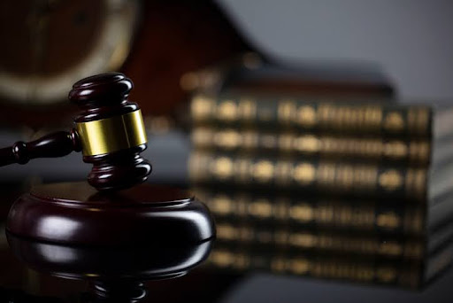 ¿Cuáles Son los Diferentes Tipos de Órdenes de Arresto?